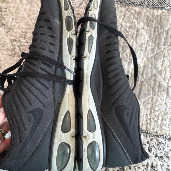 Nike Men's shoes - Picture 6 of 9